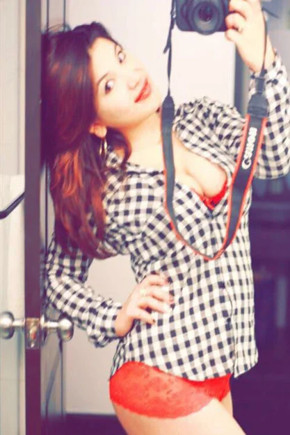 Indore call girl
